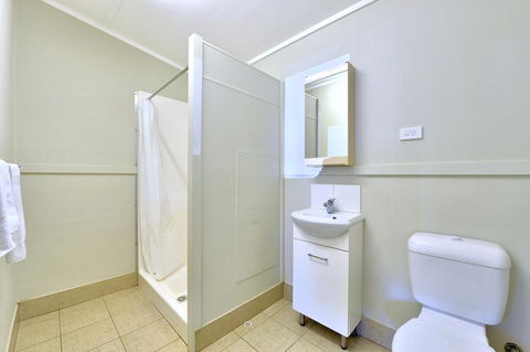 Mandurah Coastal Holiday Park - Australian Destinations 14