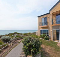Caravel Beach House Mandurah - Australian Destinations