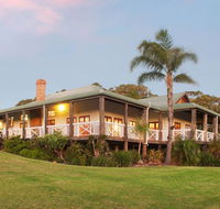 The Farmhouse - Australian Destinations