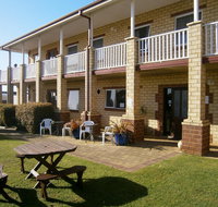 Baywatch Manor Augusta - Australian Destinations