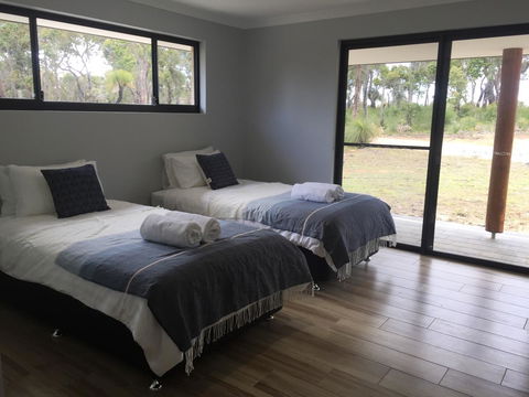 Eagle Bay House - Australian Destinations 2