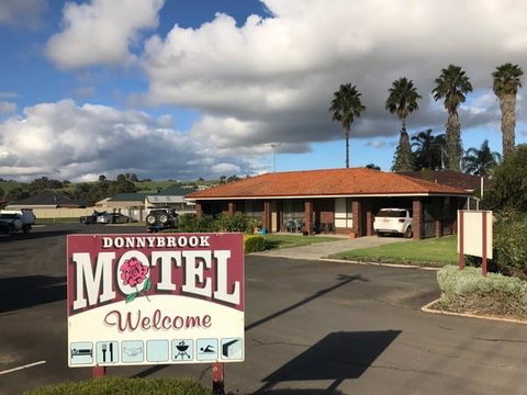 Donnybrook Motel - Australian Destinations 2