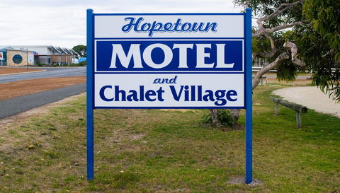 Hopetoun Motel & Chalet Village - Australian Destinations 5
