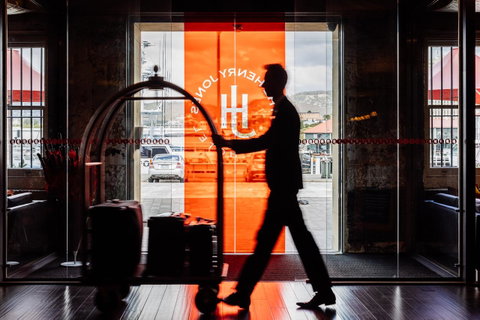 The Henry Jones Art Hotel - Australian Destinations 12