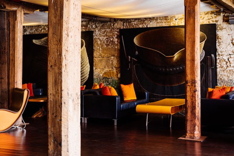 The Henry Jones Art Hotel - Australian Destinations 11