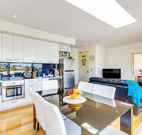 Bellerive Marina View Apartments NO 27 - Australian Destinations