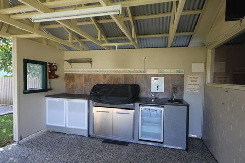 NORTH HEAVEN STATION 28 Alma St, North Haven - Australian Destinations 3