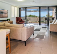 North Shore Towers - Australian Destinations