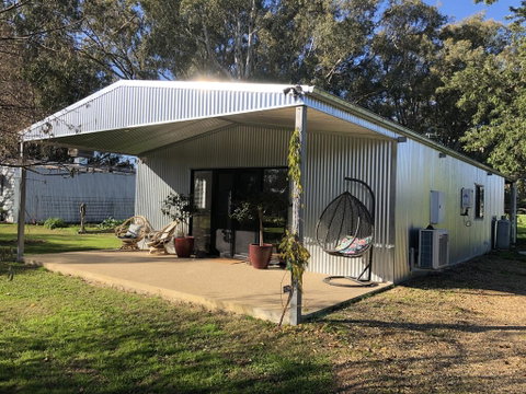 Oak Lane Guest House & Farm Stay - Australian Destinations 3