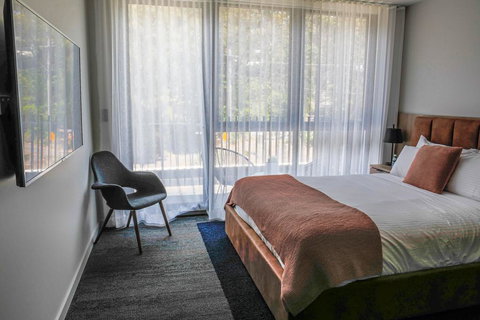 Pasadena Sydney - Australian Destinations 1