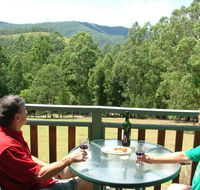 Peacehaven Country Cottages  Farmstay - Australian Destinations
