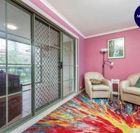 Pet Friendly Home - Pool  Parking - Tennis Court - Australian Destinations