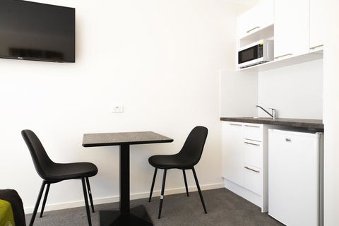 Petrie Mill Motel - Australian Destinations 3