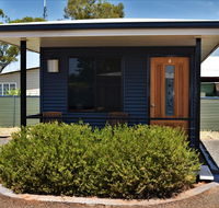 Pick A Box Motel - Australian Destinations