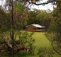 Possum's Hollow and Hooter's Hut - Australian Destinations