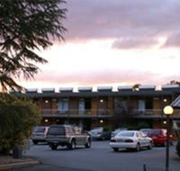 Red Cedars Motel - Australian Destinations