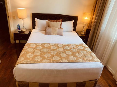 Royal Albert Hotel - Australian Destinations 3