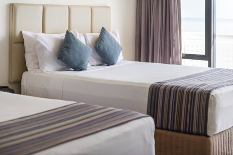 Rydges Esplanade Resort Cairns - Australian Destinations 3
