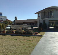 Sapphire City Motor Inn - Australian Destinations