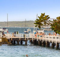 Skylark Executive Apartment over Mosman - Australian Destinations