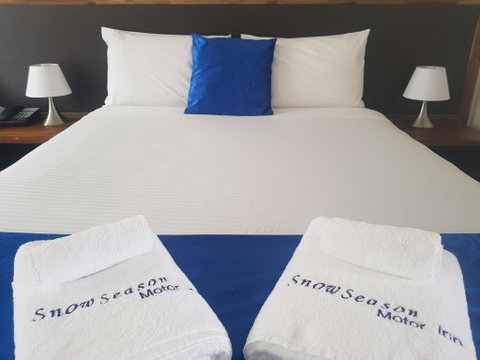 Snow Season Motor Inn - Australian Destinations 0