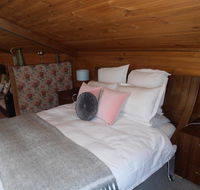 Springmead Rustic Cabin - Australian Destinations