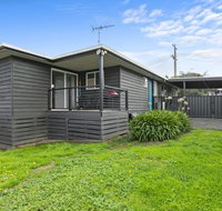 Strathmore Beach House 67 - Australian Destinations