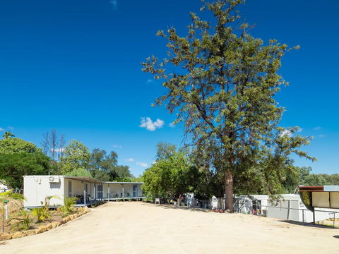Taroom Caravan & Tourist Park - Australian Destinations 3