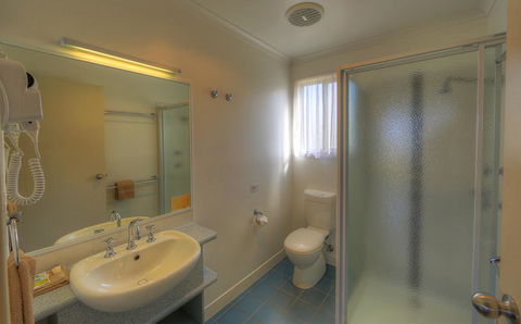 Tathra Beachside - Australian Destinations 3