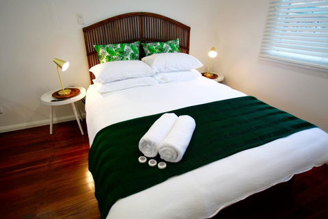 Tea Gardens Hotel - Australian Destinations 0
