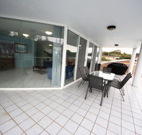 The Avenues Unit 2 at South West Rocks - Australian Destinations