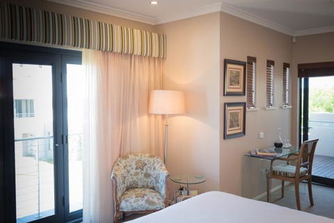 The Beach House At Bayside - Australian Destinations 2