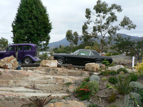 Derwent Retreat - Australian Destinations 26