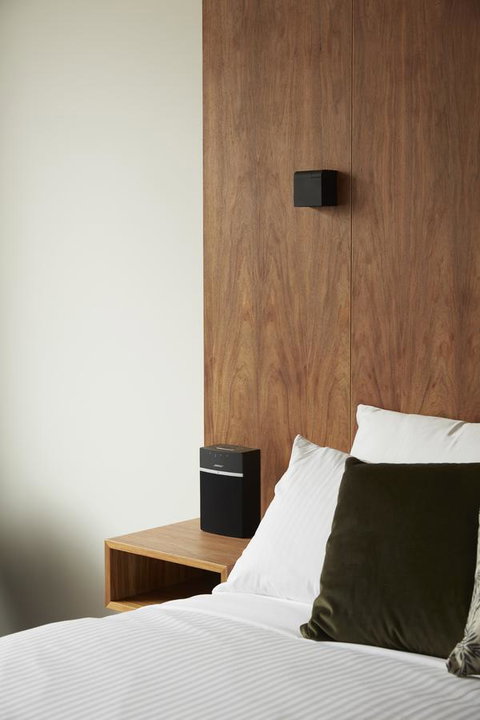 Moss Hotel - Australian Destinations 6