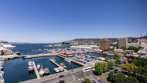 Hotel Grand Chancellor Hobart - Australian Destinations 1
