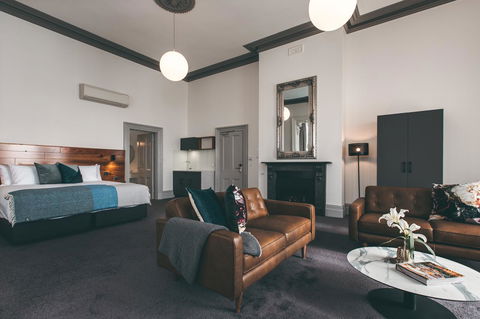 Maylands Lodge - Australian Destinations 23