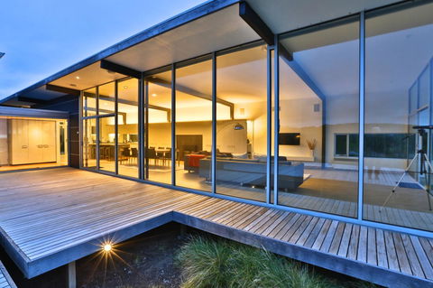 Cloudy Bay Beach House - Australian Destinations 0