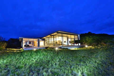 Cloudy Bay Beach House - Australian Destinations 42