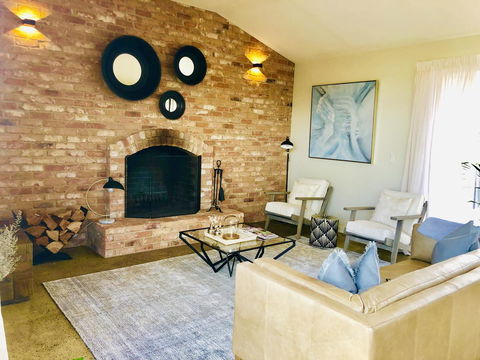 EMBRACING EVANDALE - Hosted By L'Abode Accommodation - Australian Destinations 10