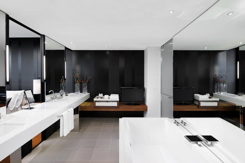 Crown Metropol Melbourne - Australian Destinations 7