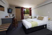 Book Bridgewater On Loddon Accommodation Vacations Australian Destinations Australian Destinations