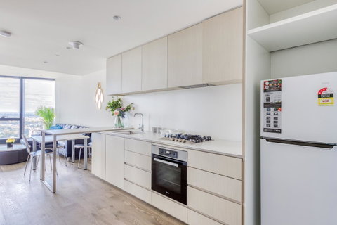 New Eureka 108 Hotel Apartments - Australian Destinations 4
