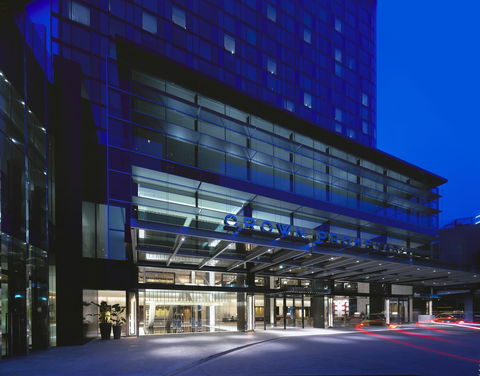 Crown Promenade Melbourne - Australian Destinations 10