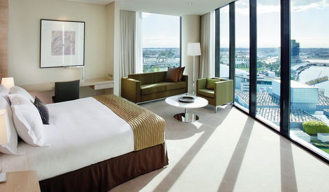 Crown Promenade Melbourne - Australian Destinations 18