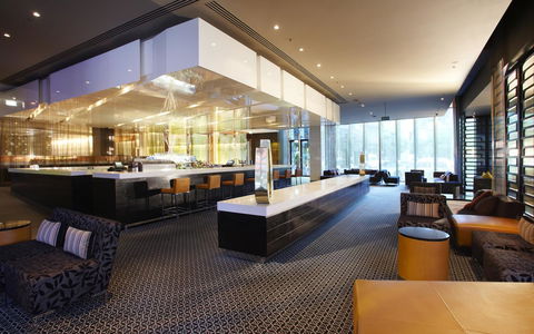Crown Promenade Melbourne - Australian Destinations 11