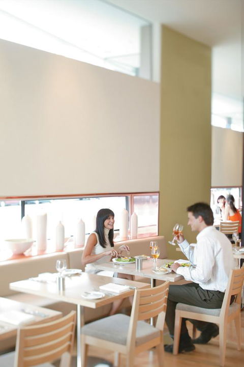 Crown Promenade Melbourne - Australian Destinations 12
