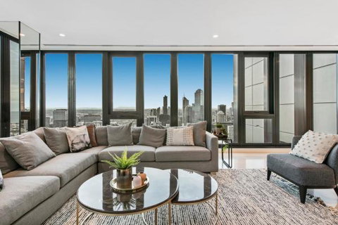 Experience Platinum Hotel Apartments - Australian Destinations 16
