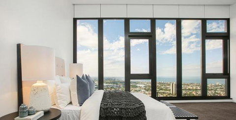 Experience Platinum Hotel Apartments - Australian Destinations 19