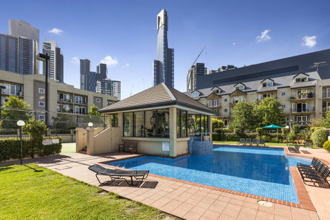 Melbourne Luxury Paradise - Australian Destinations 7