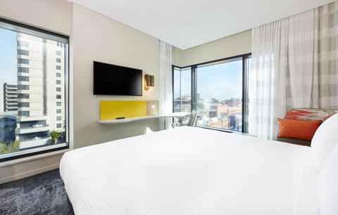 Holiday Inn Express Melbourne Southbank, An IHG Hotel - Australian Destinations 2